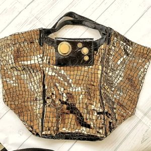 Gussto Large Gold Leather Tote Bag